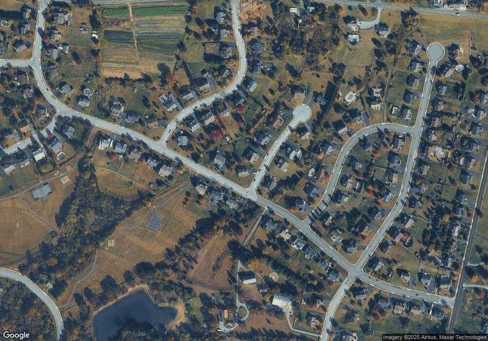 101 Highland Ct, Douglassville, PA 19518 - photo 1