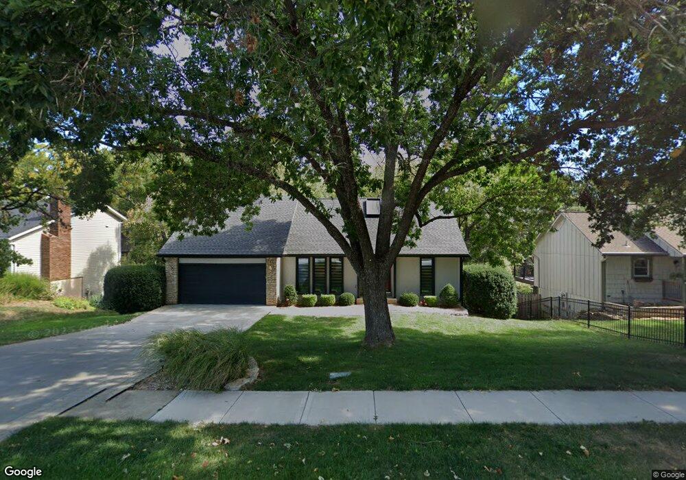 6007 Albervan St, Shawnee, KS 66216 - photo 1