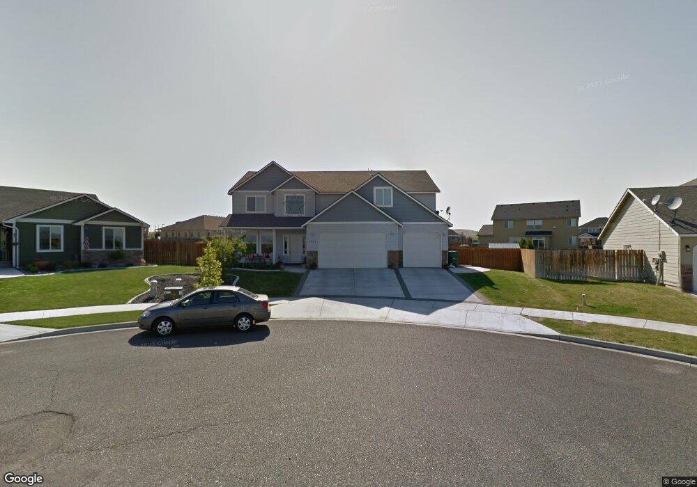 3911 W 22nd Ave, Kennewick, WA 99338 - photo 1