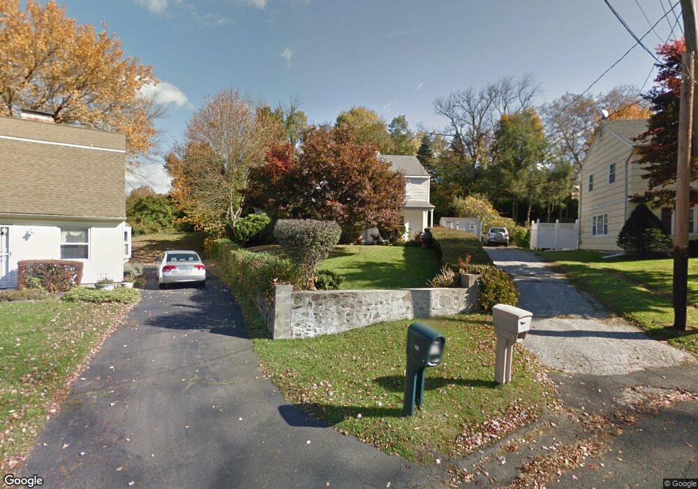 39 Hickory St, Danbury, CT 06810 - photo 1