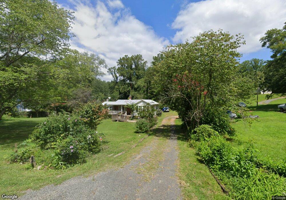 7567 Leeds Manor Rd, Marshall, VA 20115 - photo 1