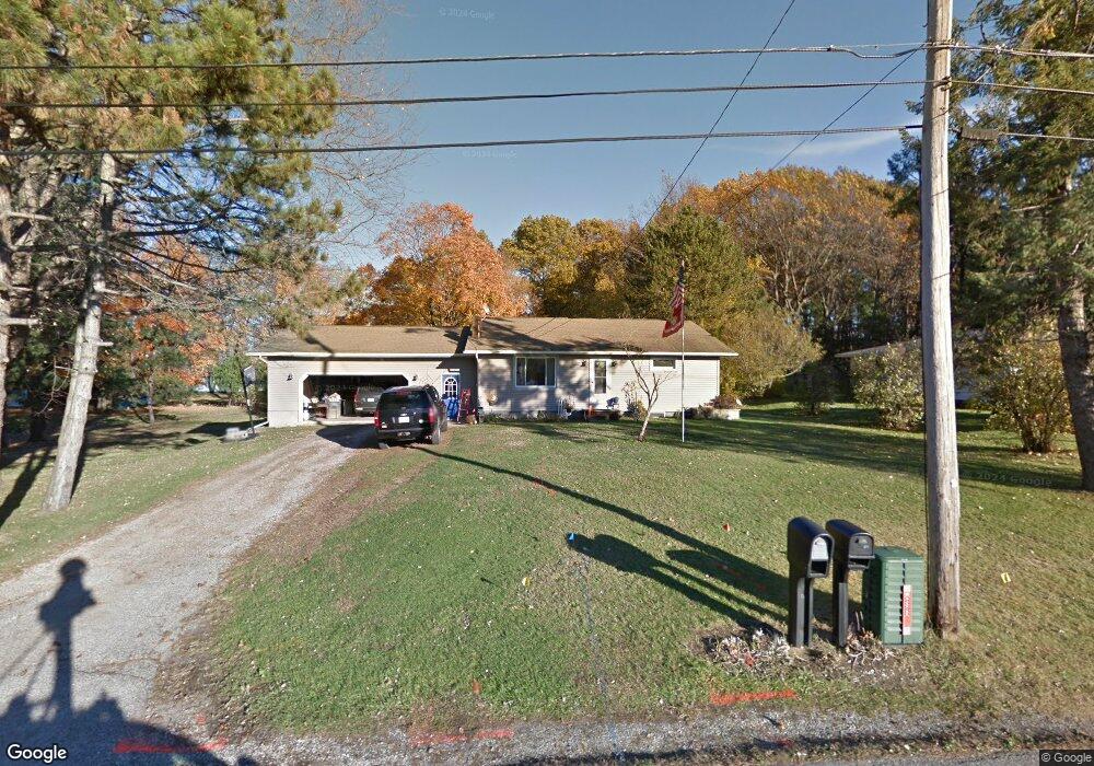 254 N Amboy Rd, Conneaut, OH 44030 - photo 1