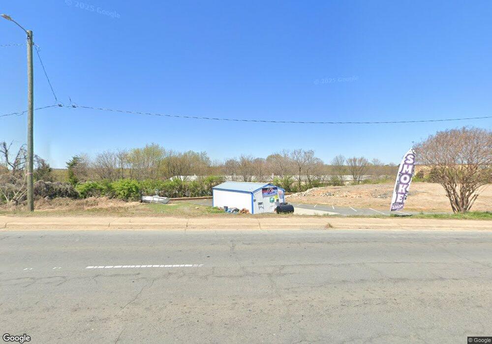 2100 N Liberty St, Winston Salem, NC 27105 - photo 1