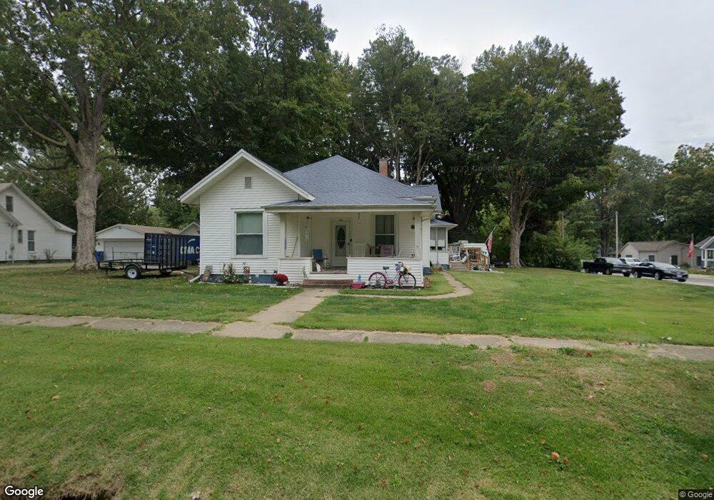 282 S Morgan St, Virginia, IL 62691 - photo 1