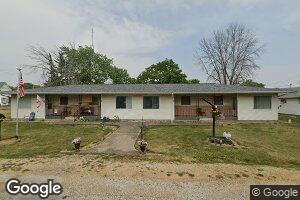 70 N Home St Unit 4, Ipava, IL 61441