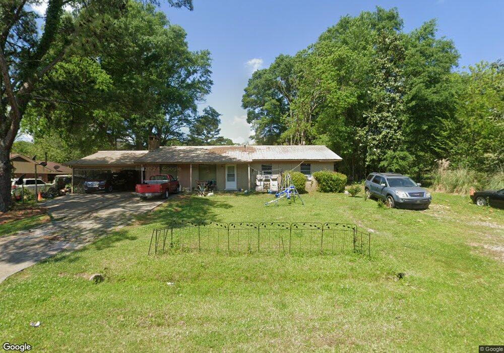 57 Shamrock Dr, Laurel, MS 39443 - photo 1