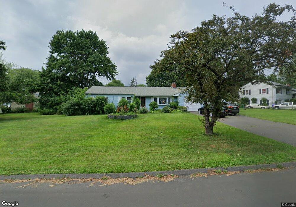 40 Banbury Ln, Bloomfield, CT 06002 - photo 1