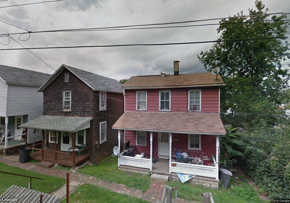 1334 Myrtle St, Franklin, PA 16323 - photo 1
