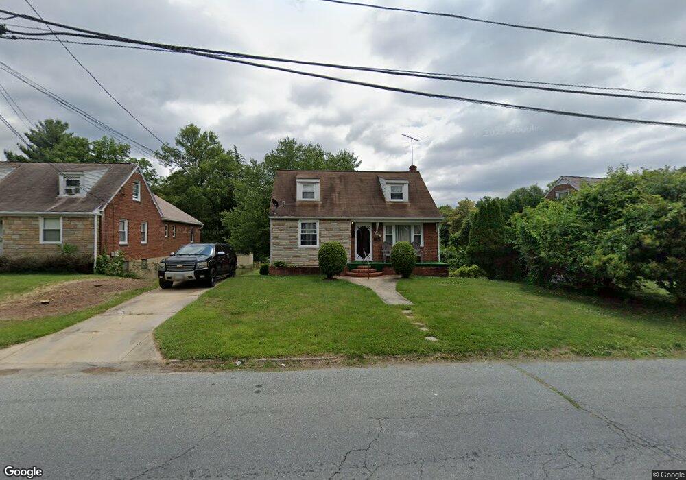 918 Brooke Rd, Capitol Heights, MD 20743 - photo 1