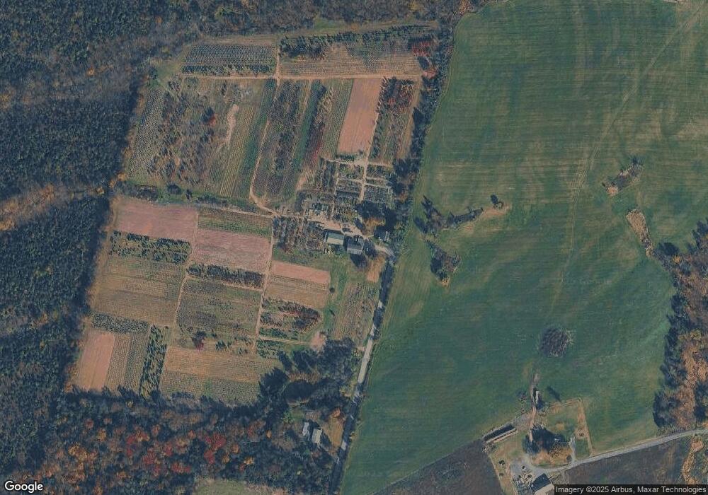 384 Township Line Rd, Douglassville, PA 19518 - photo 1