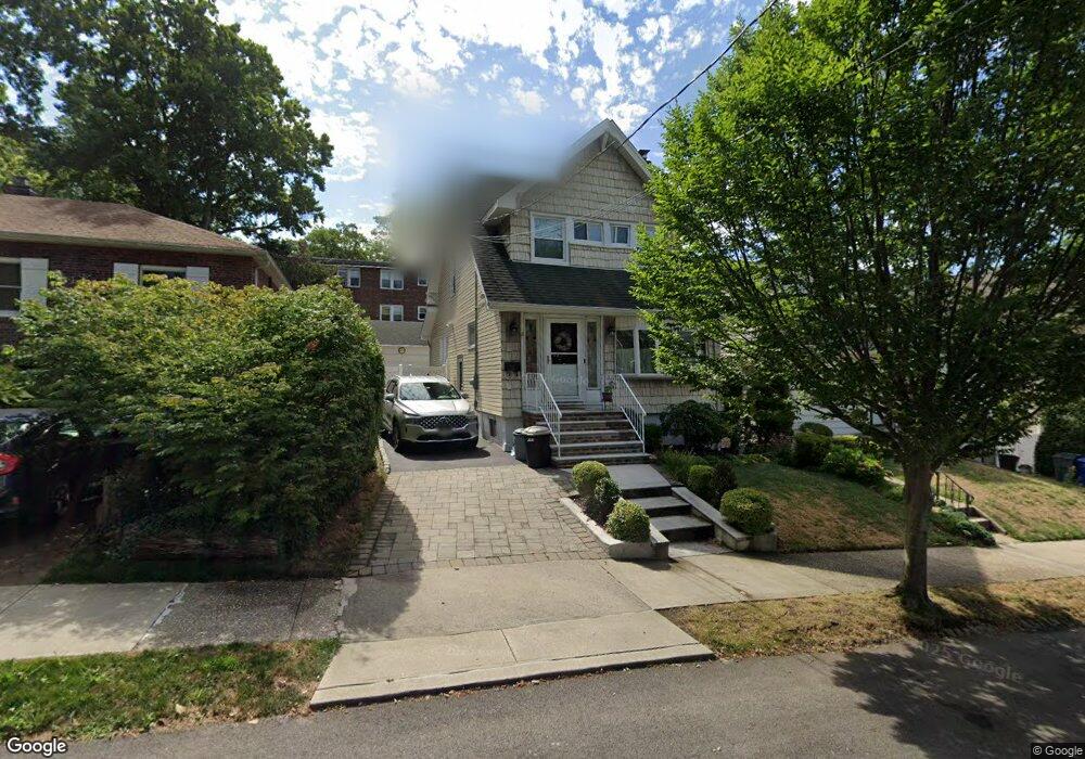 36 Dudley Ave, Staten Island, NY 10301 - photo 1