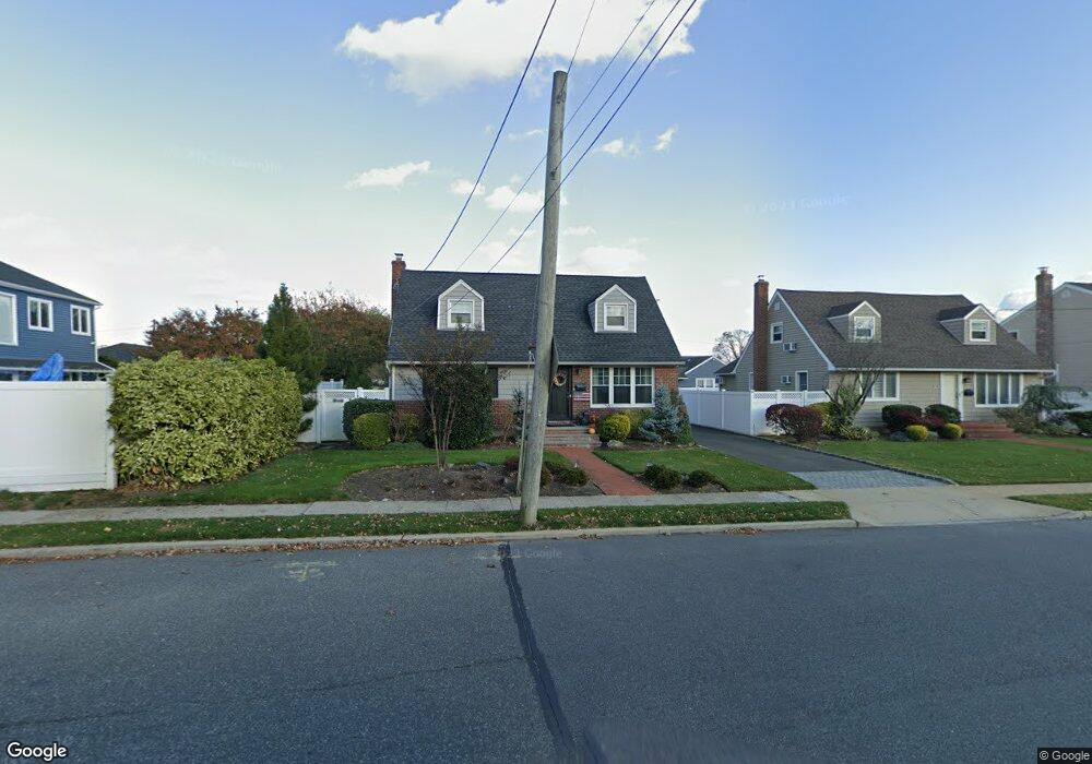 2947 Fortesque Ave, Oceanside, NY 11572 - photo 1