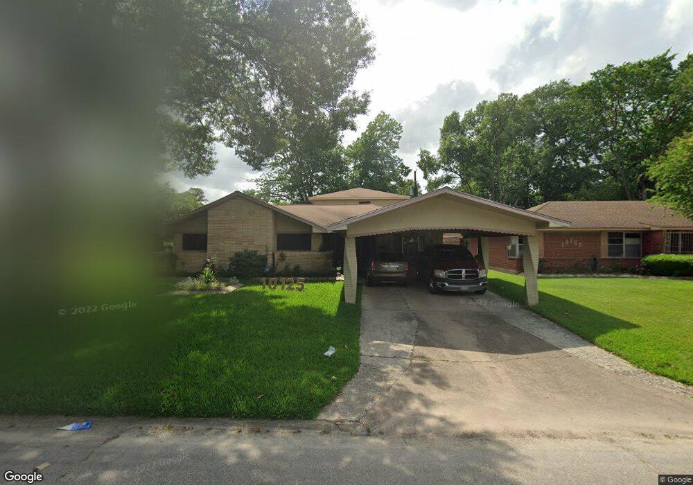 10125 Hollyglen Dr, Houston, TX 77016 - photo 1