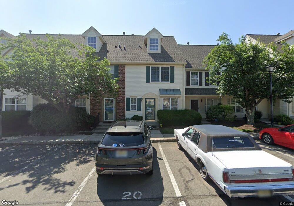 36 Keith Ct, Kendall Park, NJ 08824 - photo 1