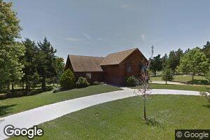 733 W 5th St, Chapman, KS 67431