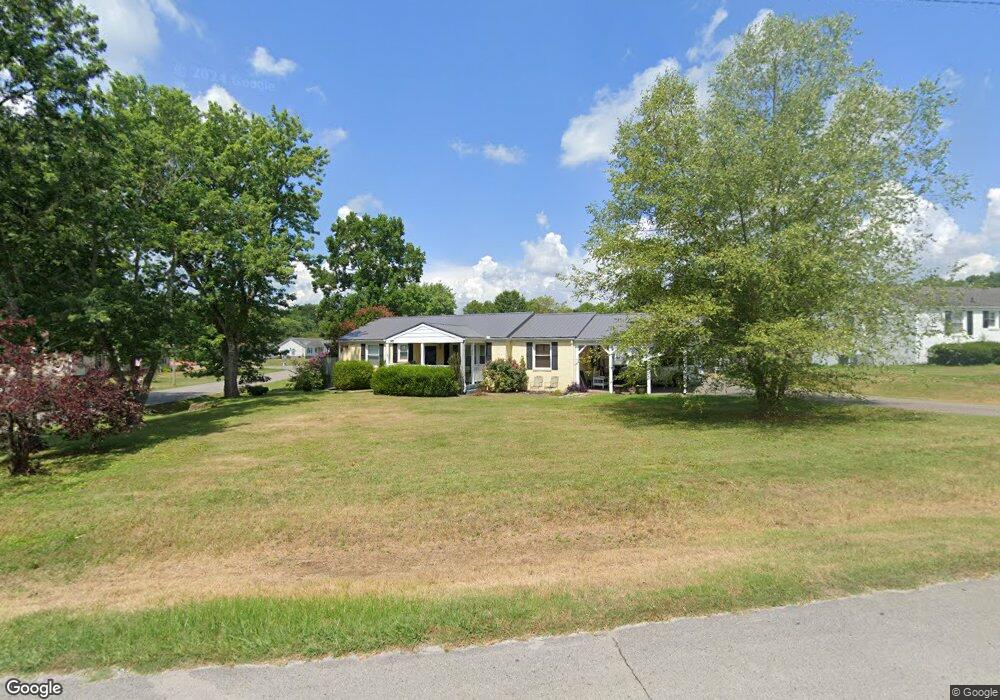 318 Evergreen Dr, Columbia, TN 38401 - photo 1