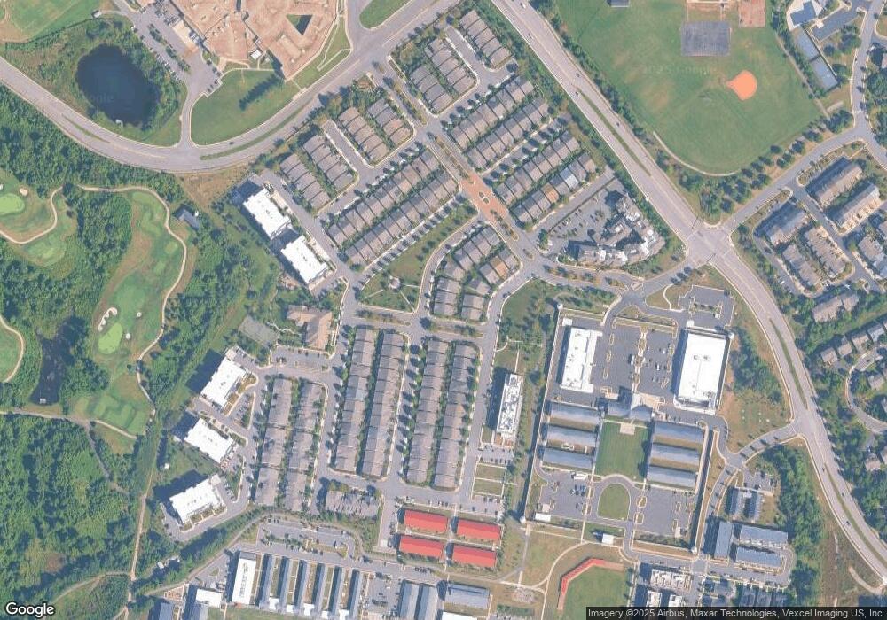 8915 Periwinkle Blue Ct, Lorton, VA 22079 - photo 1