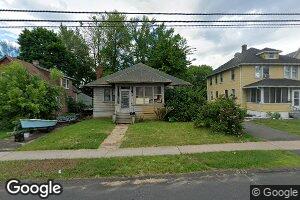 25 Barber St, Windsor, CT 06095