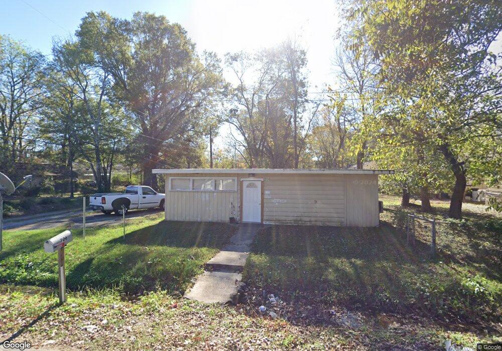 706 E 5th St, Stuttgart, AR 72160 - photo 1