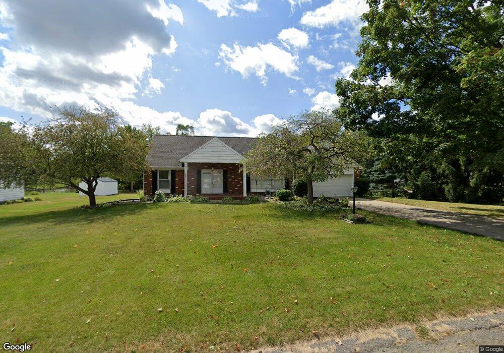 1616 Willowbrook Dr, Lansing, MI 48917 - photo 1