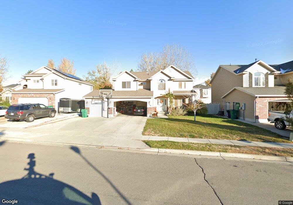 1328 N 25 E, Layton, UT 84041 - photo 1