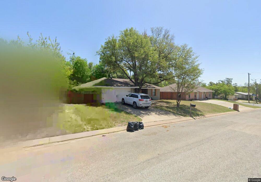 204 Pine St, Weatherford, TX 76086 - photo 1