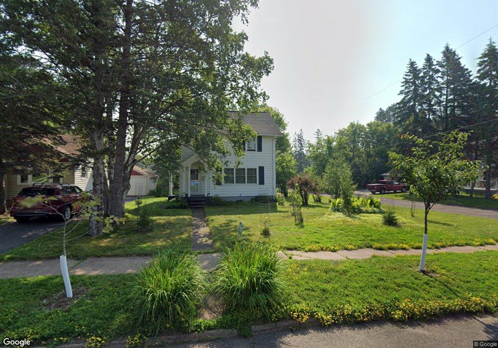 1802 Dunedin Ave, Duluth, MN 55803 - photo 1