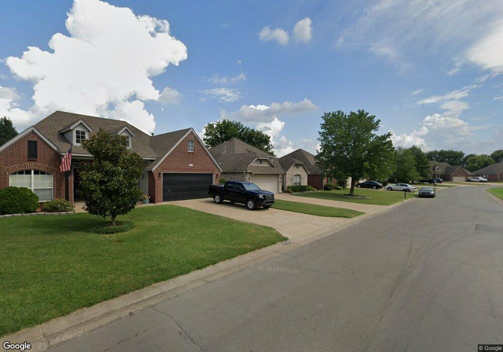 4801 S 200 East Ave, Broken Arrow, OK 74014 - photo 1