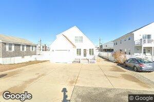 542 Hudson St, Seabrook, NH 03874