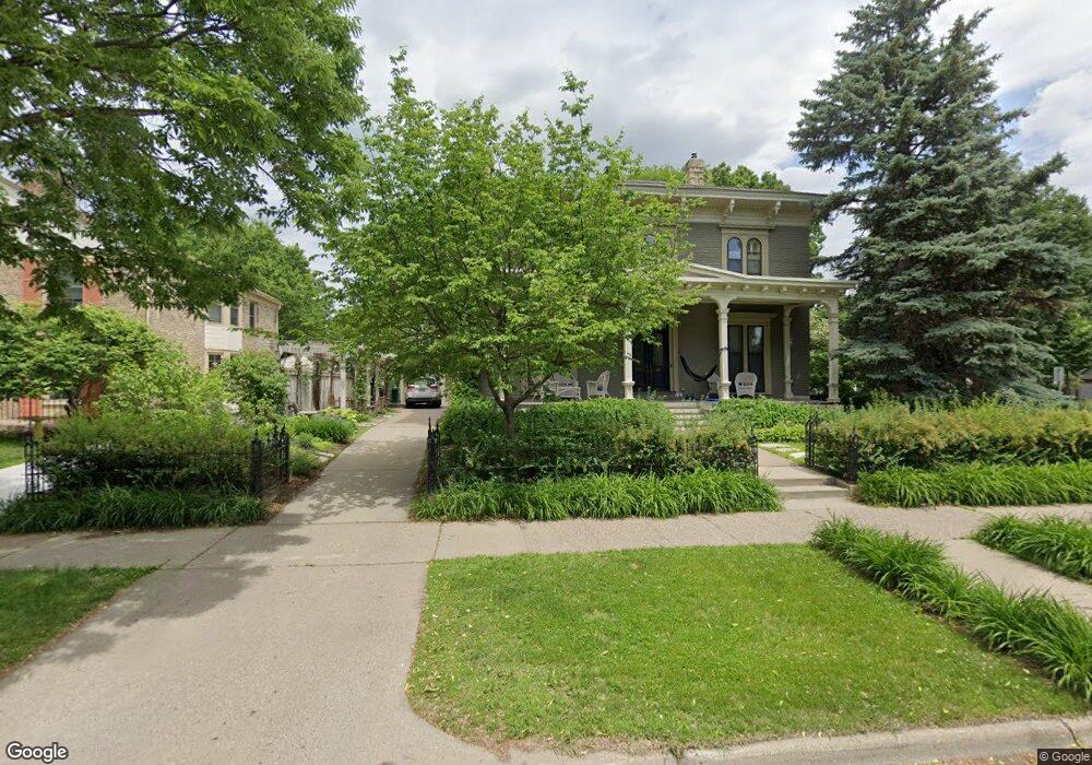 527 5th St SE unit 2, Minneapolis, MN 55414 - photo 1