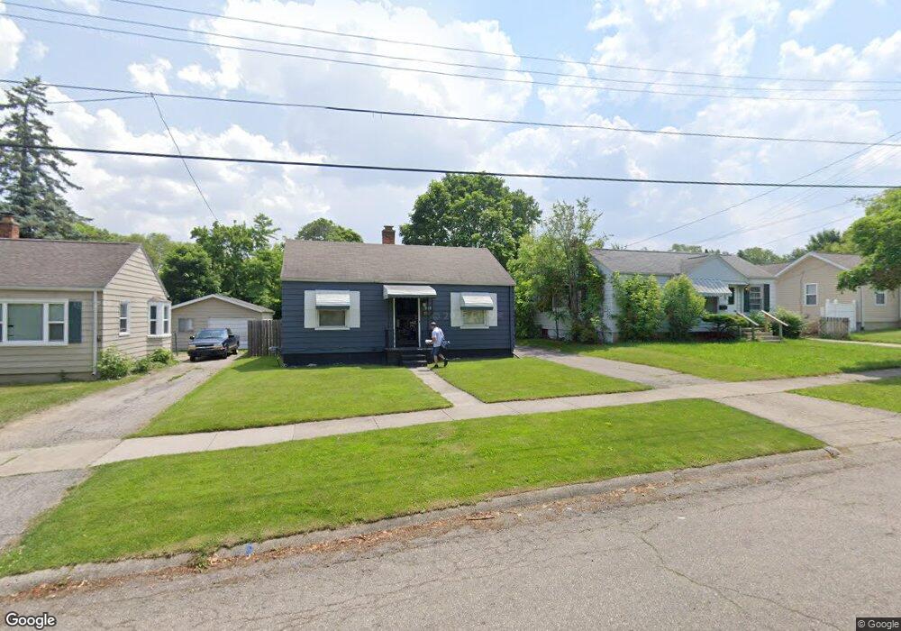 939 Hubbard Ave, Flint, MI 48503 - photo 1