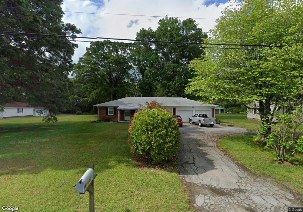 3614 Old Glenola Rd, High Point, NC 27263 - photo 1