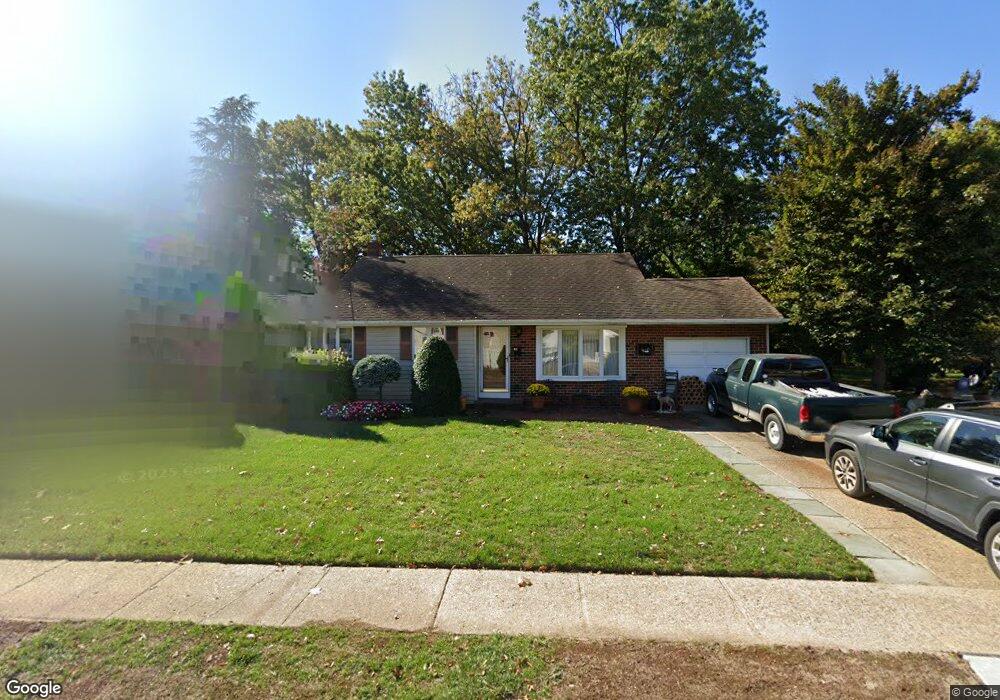 831 Fordham St, Delran, NJ 08075 - photo 1