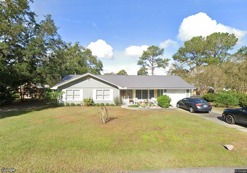 134 Bel Air Cir, Brunswick, GA 31520 - photo 1