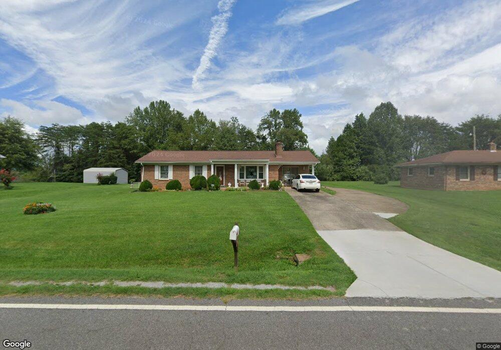 934 Stoney Mountain Rd, Martinsville, VA 24112 - photo 1