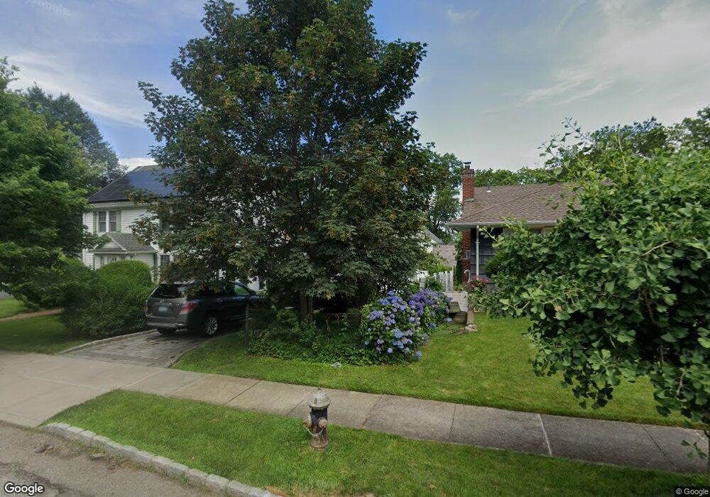 25404 Walden Ave, Flushing, NY 11362 - photo 1