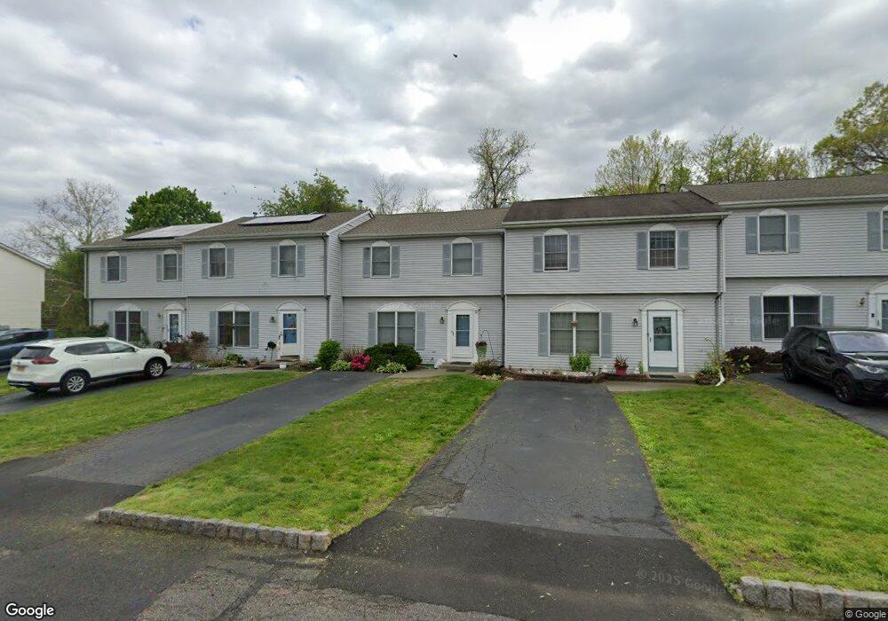 30 Komonchak Cir, West Haverstraw, NY 10993 - photo 1