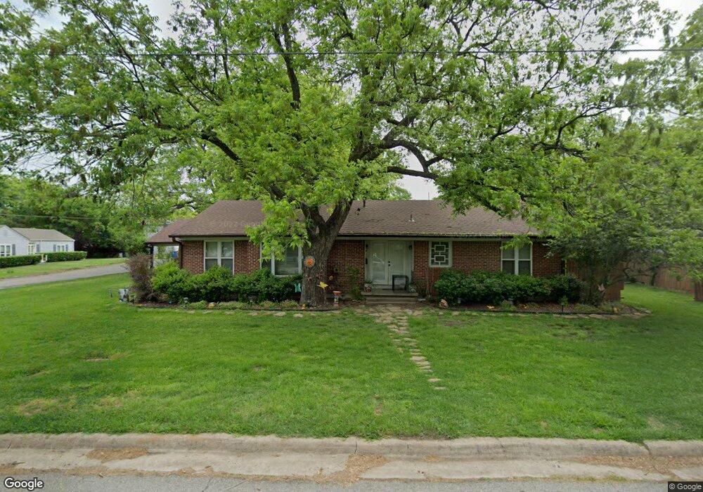 1508 N Gaines St, Ennis, TX 75119 - photo 1