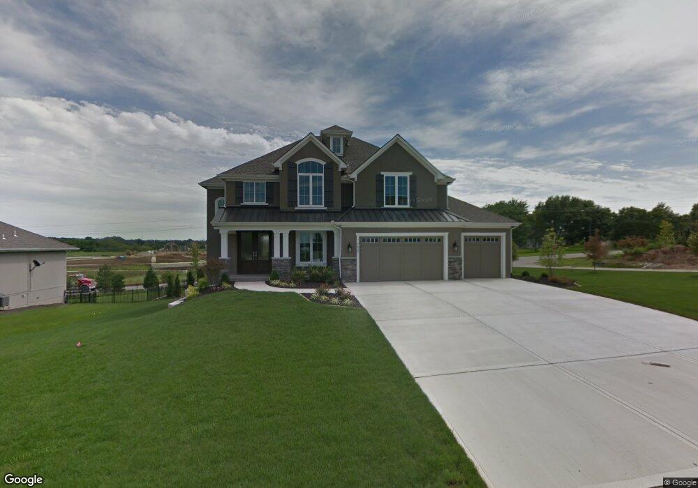 7027 Barth Rd, Shawnee, KS 66226 - photo 1