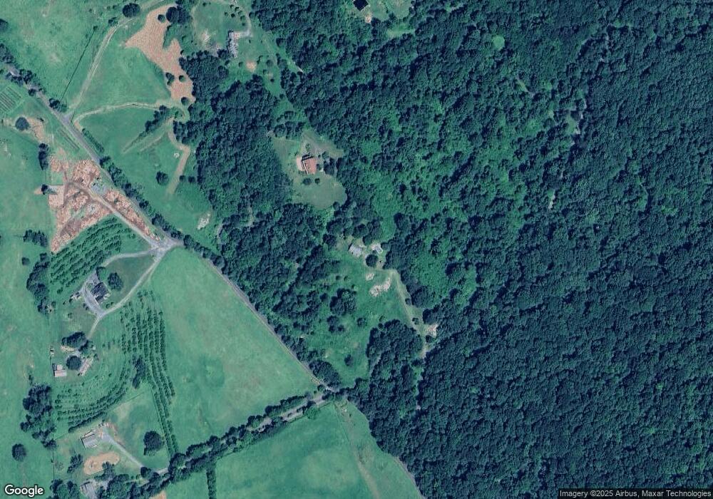 27 Grimsley Rd, Flint Hill, VA 22627 - photo 1