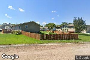 105 Reagan Dr, Wessington Springs, SD 57382