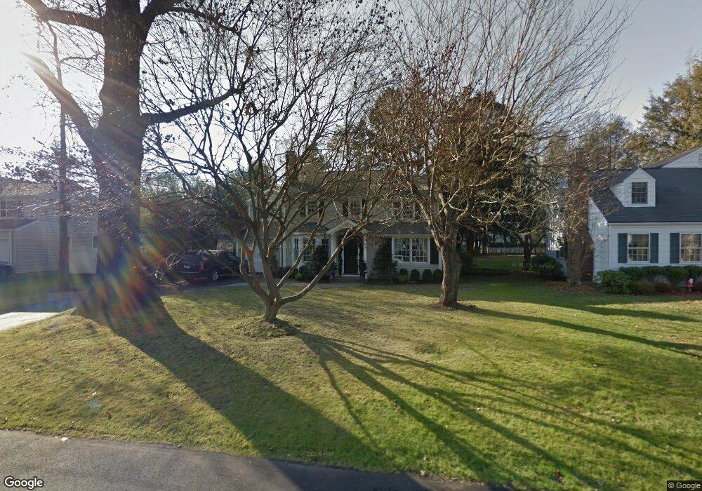 8 Miles Rd, Darien, CT 06820 - photo 1