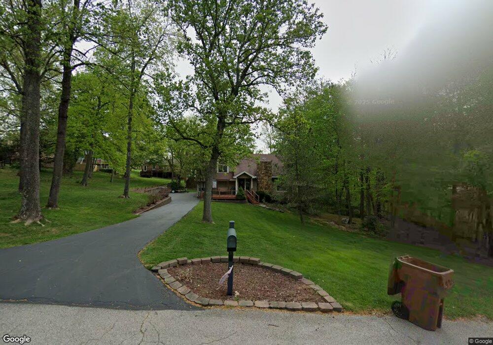 4018 Rustic Hills Ct, Floyds Knobs, IN 47119 - photo 1