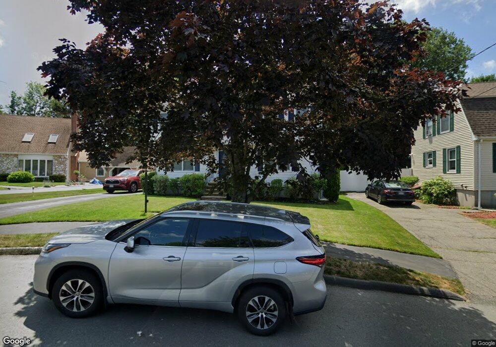 83 Maplewood Rd, Lynn, MA 01904 - photo 1