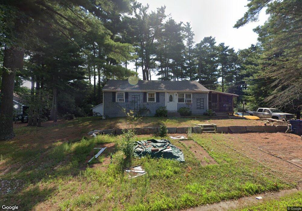 10 Cromesett Rd, Wareham, MA 02571 - photo 1