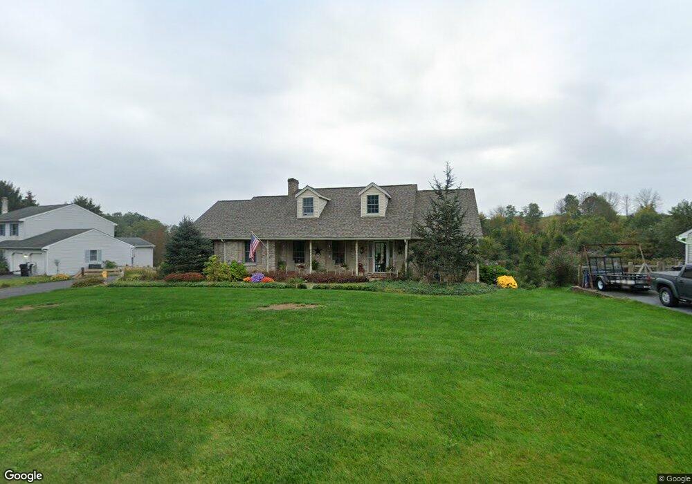 83 Pheasant Run Rd, Boyertown, PA 19512 - photo 1