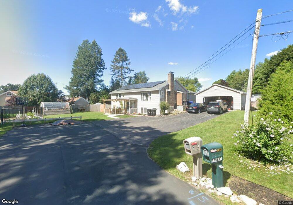 5 C St, Hudson, NH 03051 - photo 1