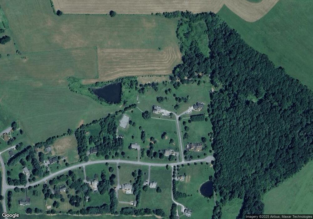 1086 Montclare Dr, Sykesville, MD 21784 - photo 1