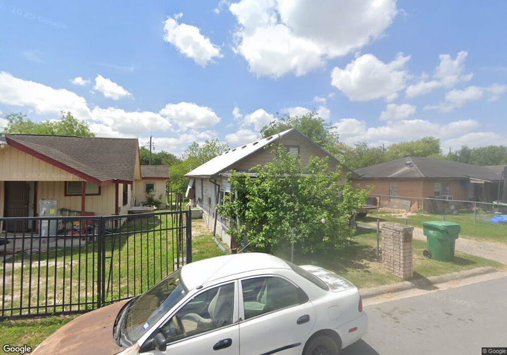 526 E Wright Ave, Pharr, TX 78577 - photo 1