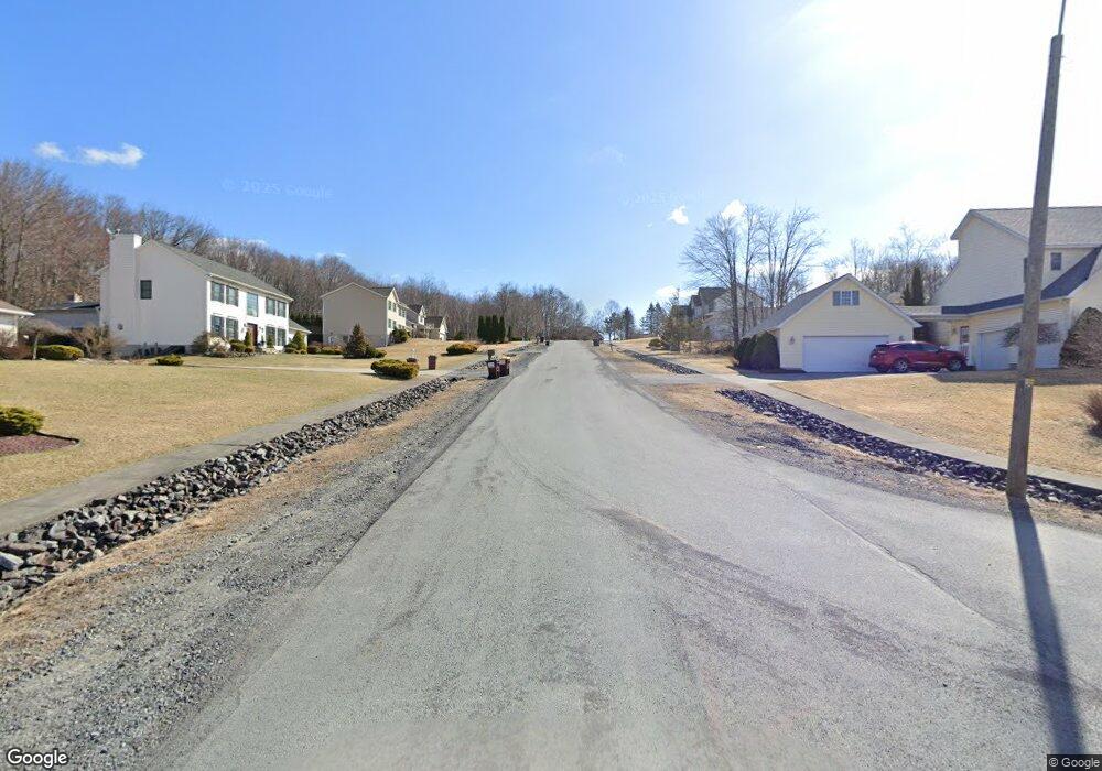 13 Elmwood Dr, Moscow, PA 18444 - photo 1